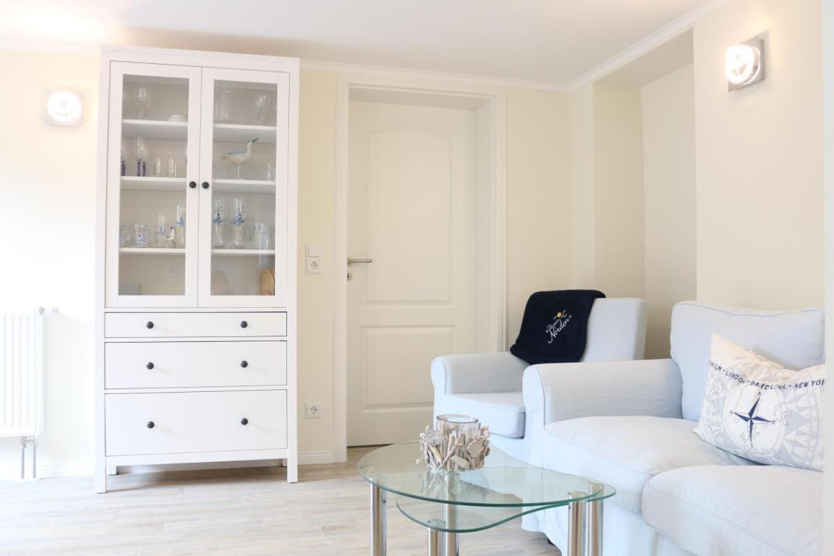 Appartement & Ferienwohnungen Thiess Rostock Exteriör bild